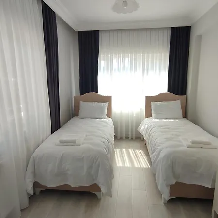 Central Apartment *